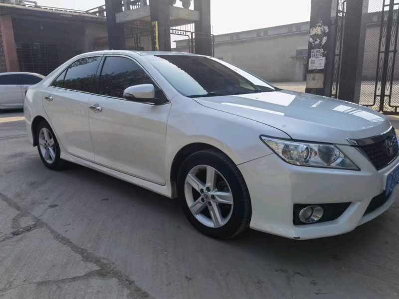 保定13年丰田凯美瑞4