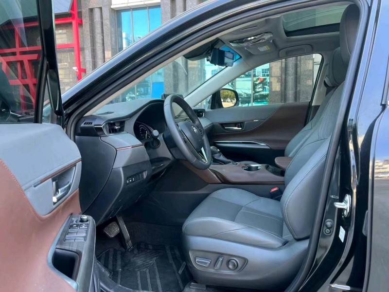 东莞22年丰田凌放3