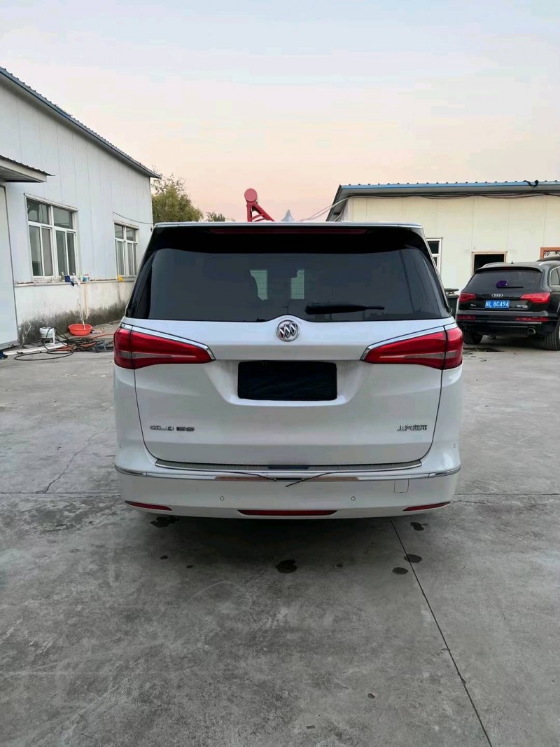 徐州18年别克GL81