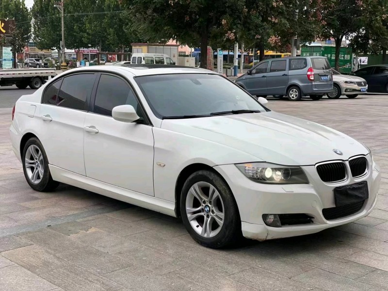 济南11年宝马3系3