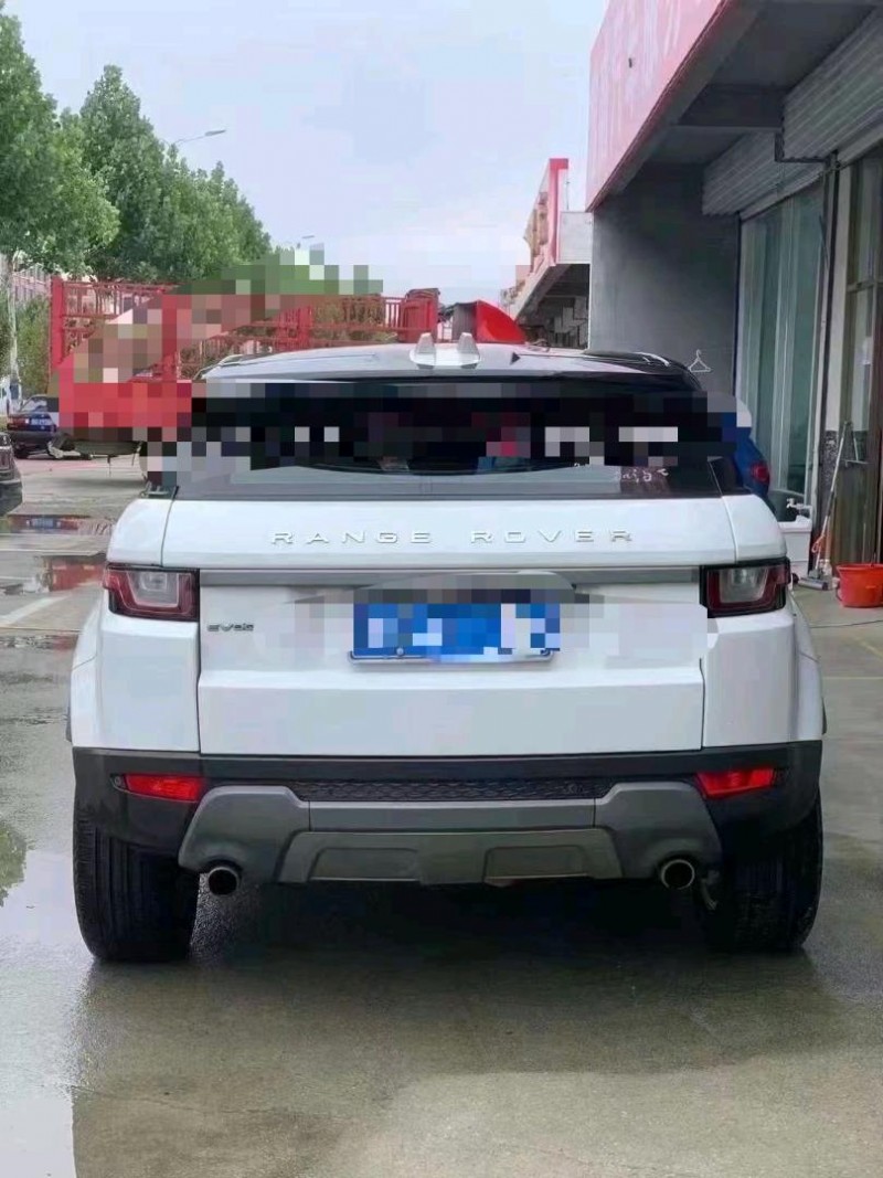 临沂17年路虎极光1