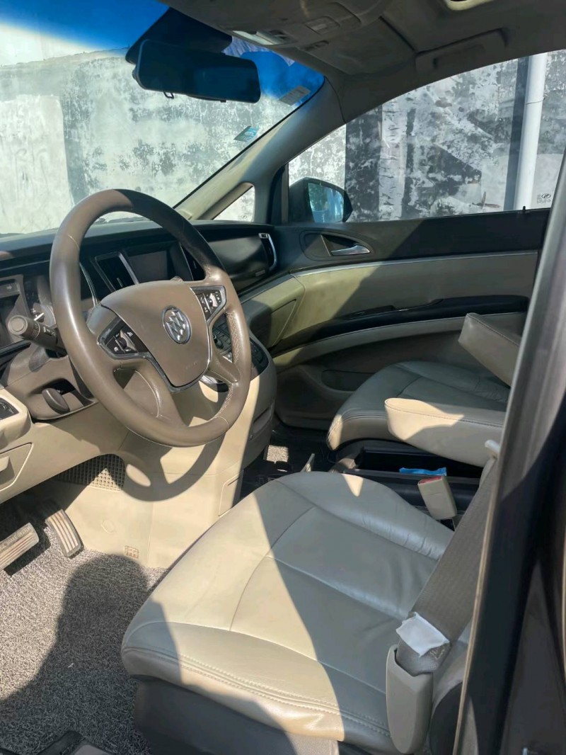 枣庄12年别克GL86