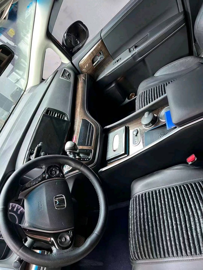 枣庄17年本田奥德赛4