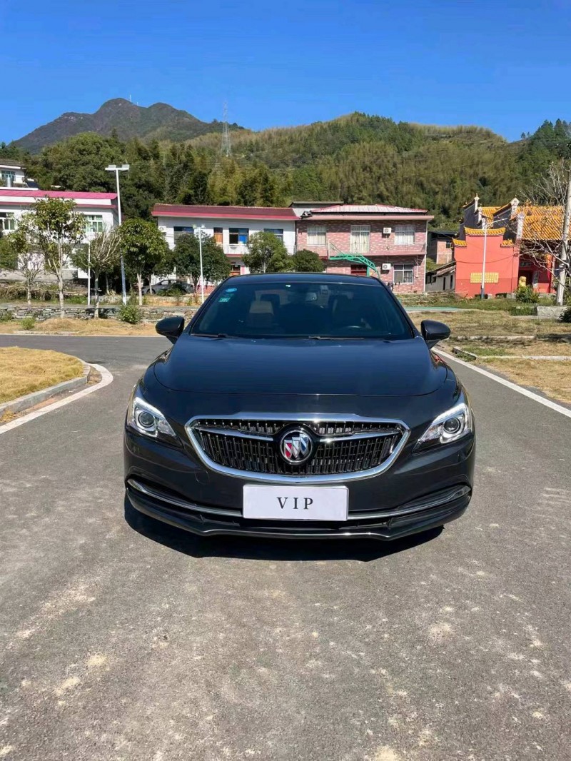 宜春18年别克君越1