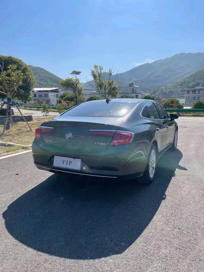 宜春18年别克君越4