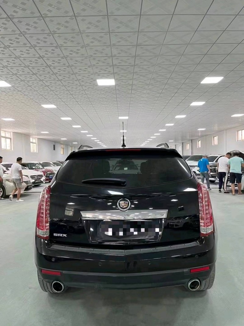 廊坊15年凱迪拉克SRX9