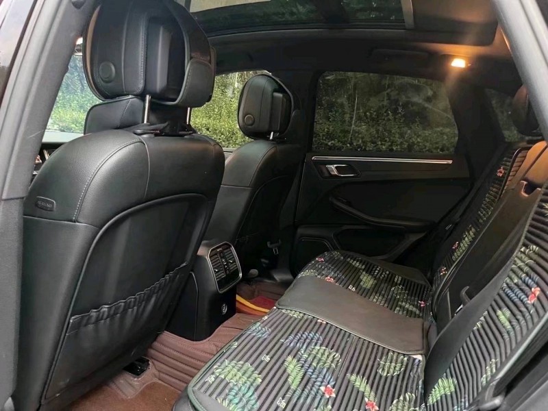 枣庄18年保时捷Macan5