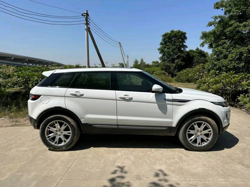 广州14年路虎极光3