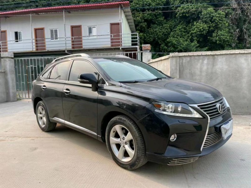 中山14年雷克萨斯RX3