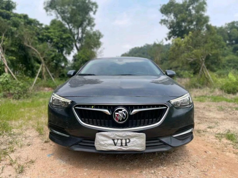 中山20年别克君威1