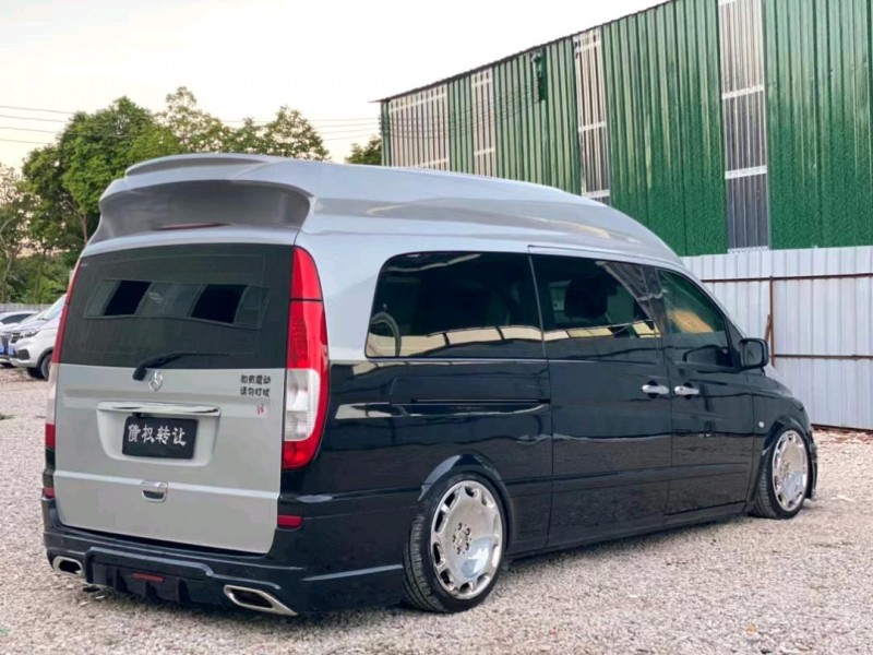 中山13年奔驰威霆3