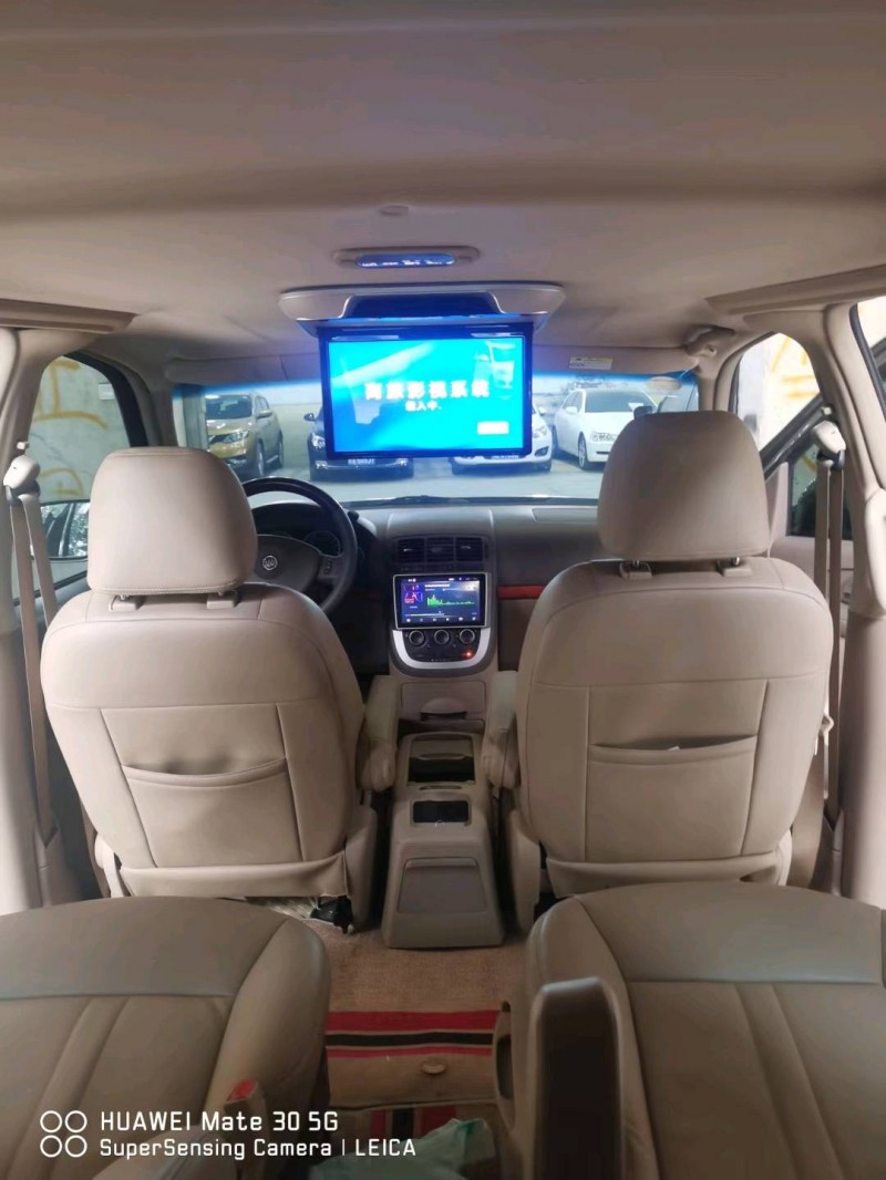 保定16年别克GL68