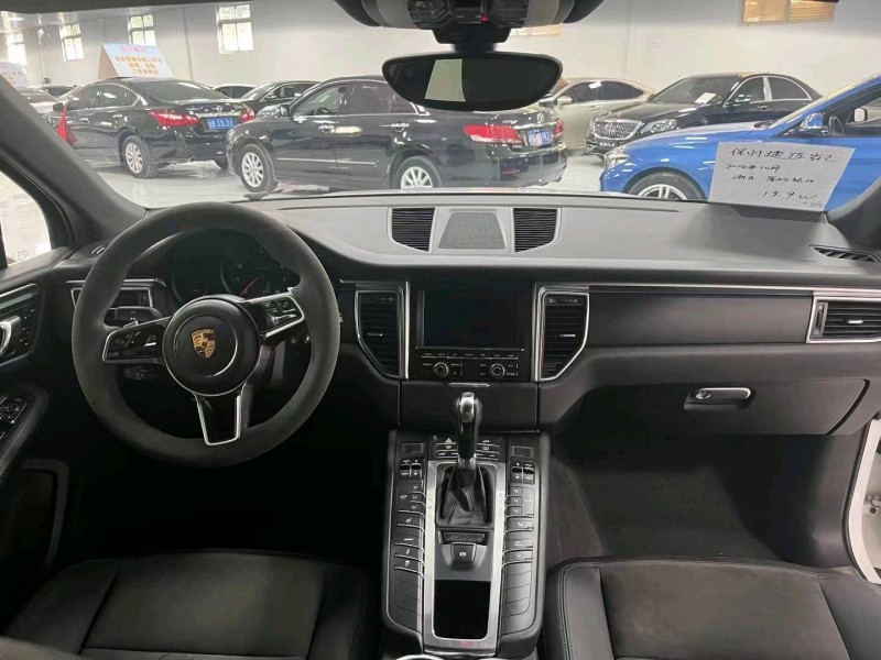 廊坊14年保時捷Macan7