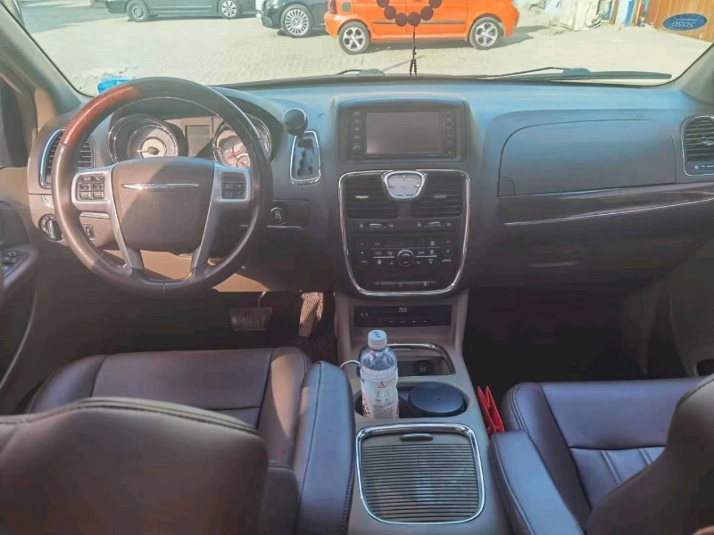 北京14年克莱斯勒大捷龙2