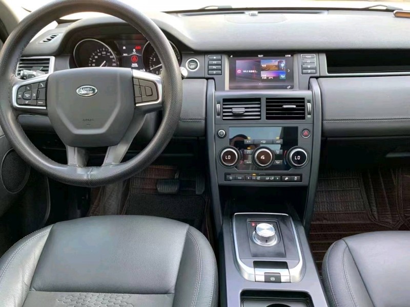 中山18年路虎发现神行8