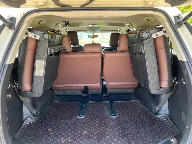 盐城19年丰田穿越者4