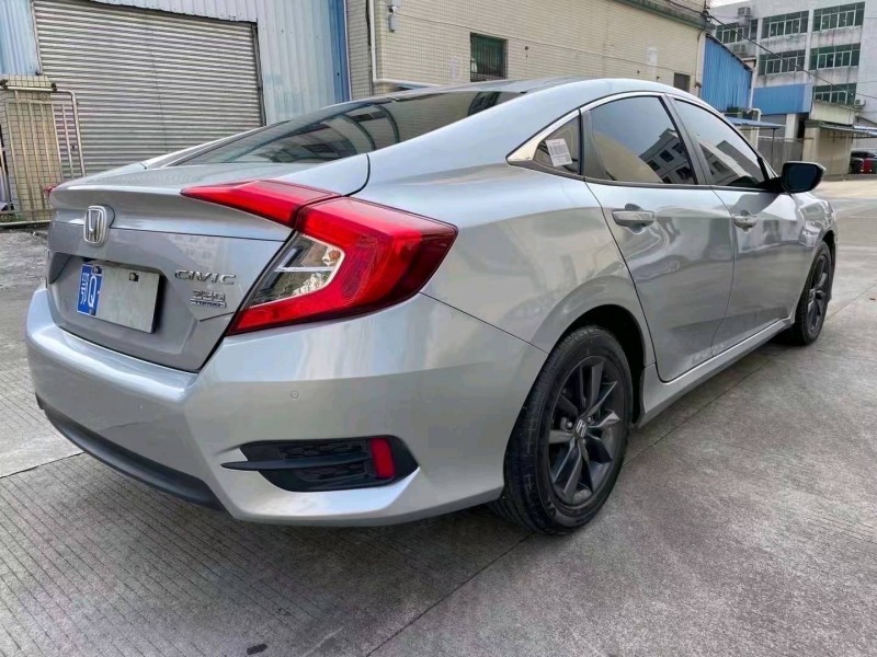 中山20年本田思域5