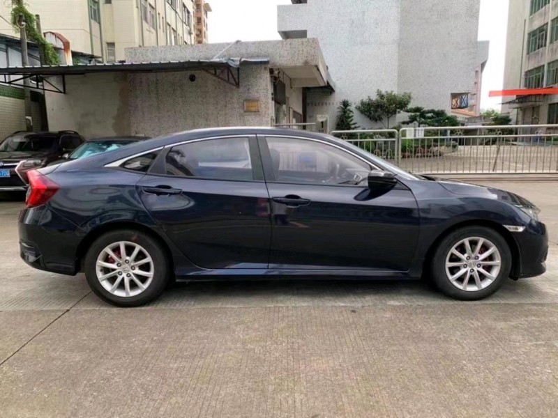 中山19年本田思域2