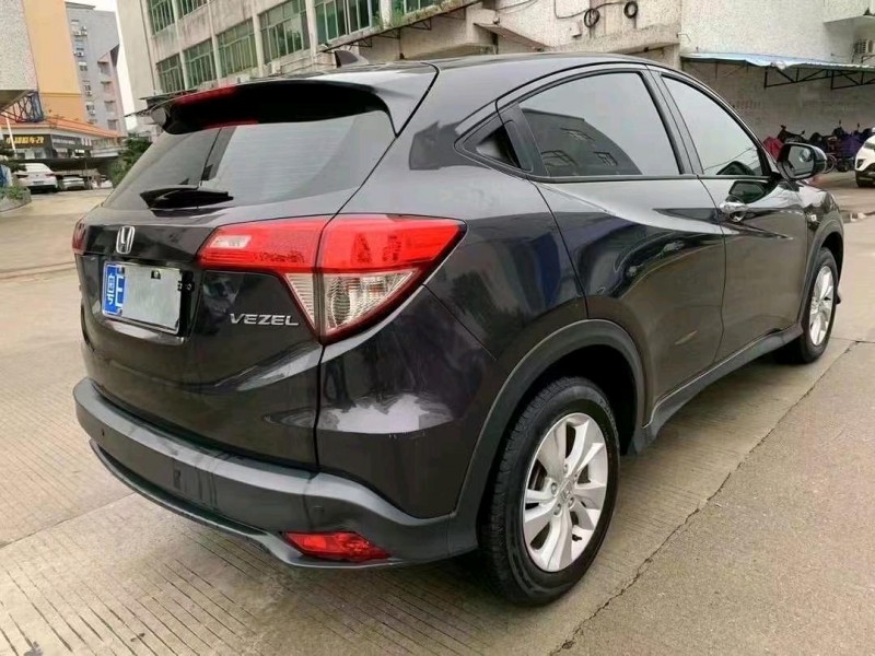 中山20年本田缤智5