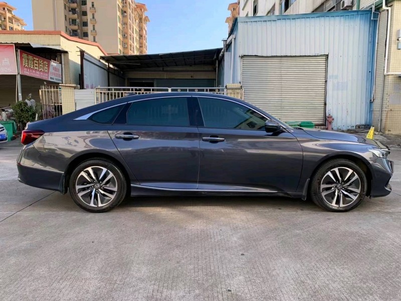 中山22年本田雅阁2