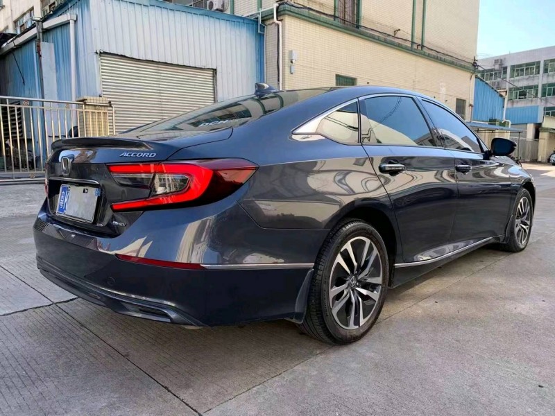 中山22年本田雅阁5