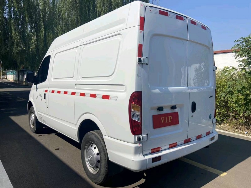 青岛21年大通V802