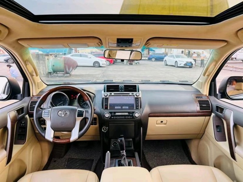 东莞15年丰田普拉多4