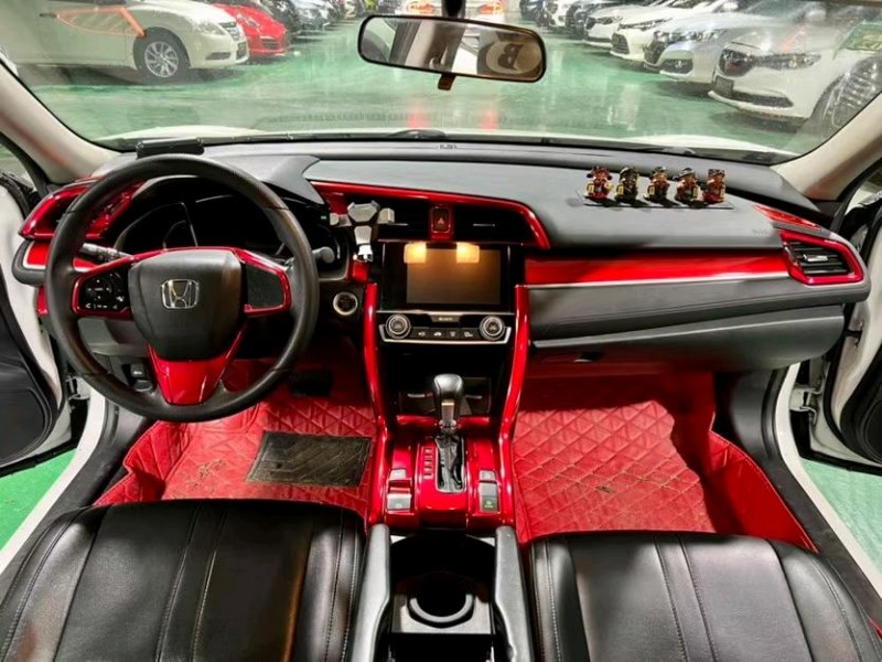 东莞17年本田思域5