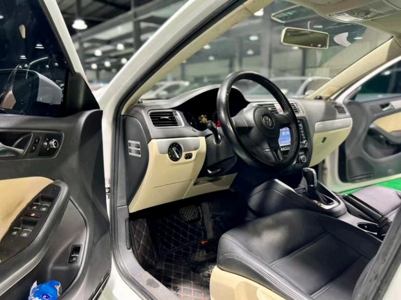 东莞12年大众速腾5