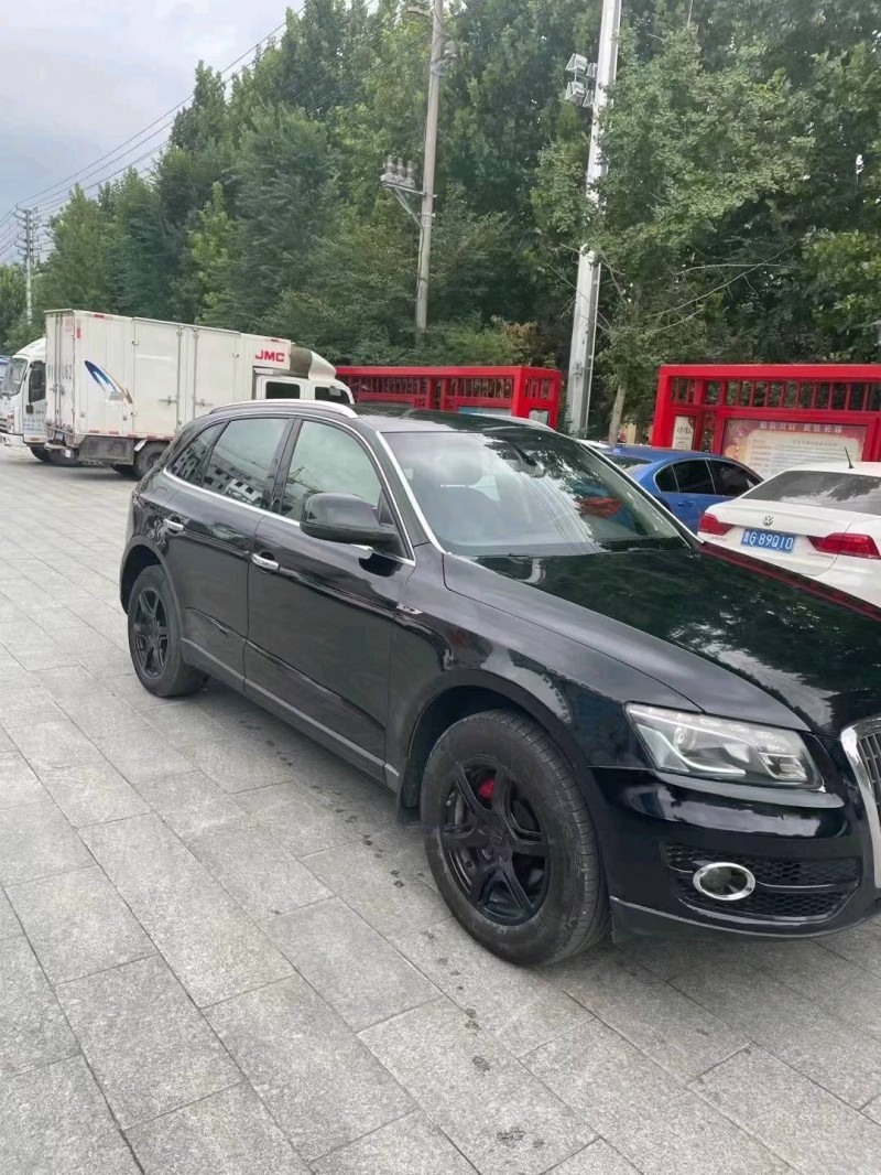 济南10年奥迪Q52