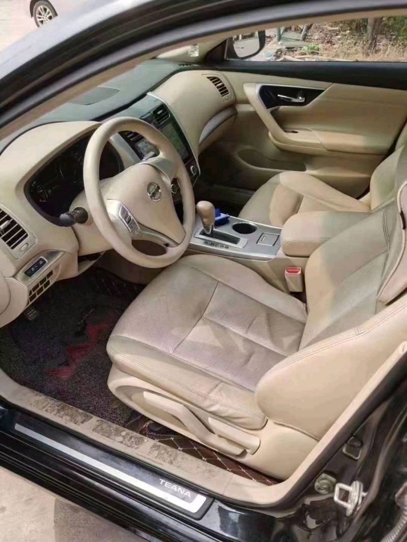 臨沂17年日產天籟4