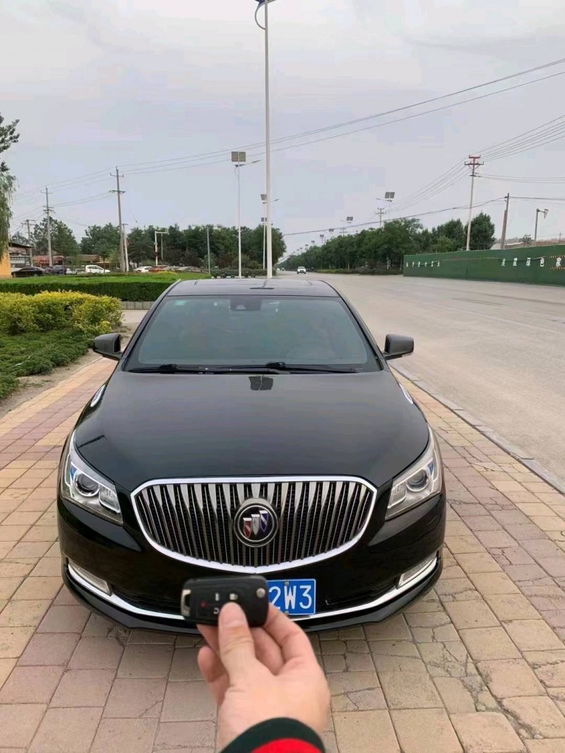 东营14年别克君越9