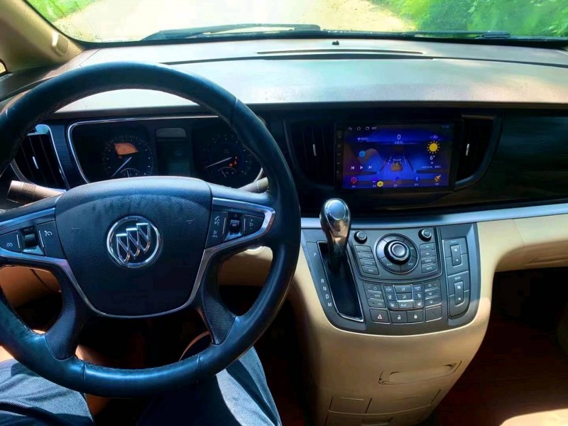 邢台13年别克GL84