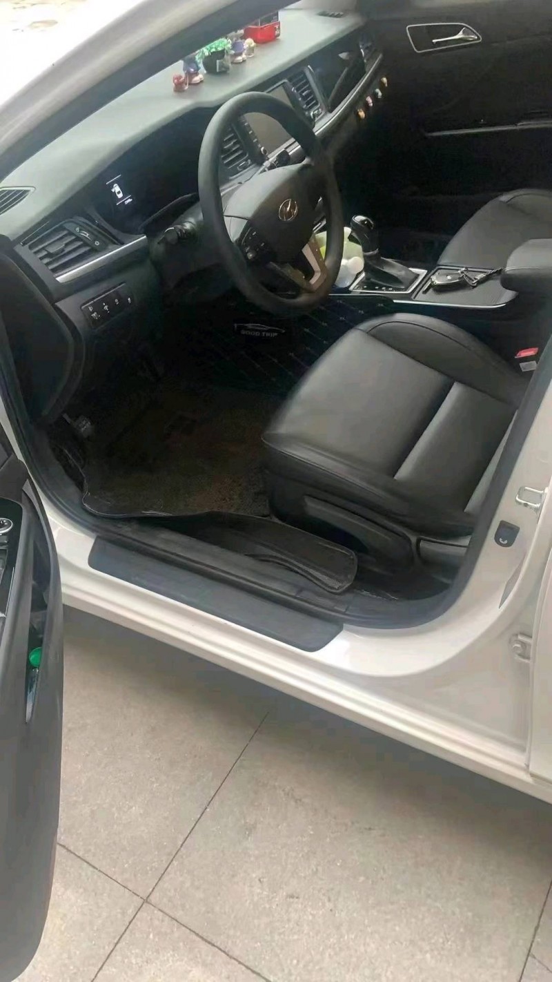 济南20年现代名图5