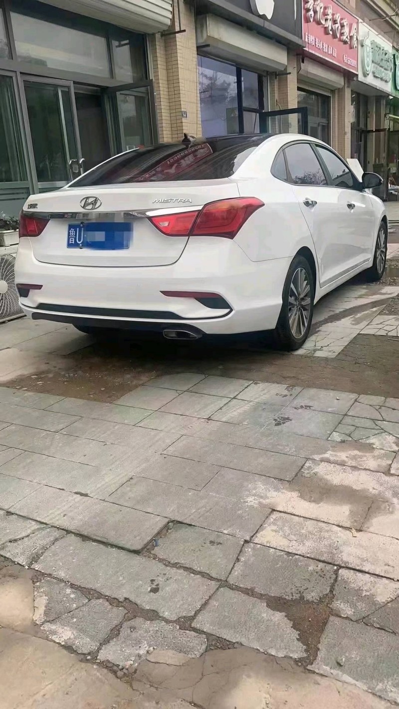 济南20年现代名图8