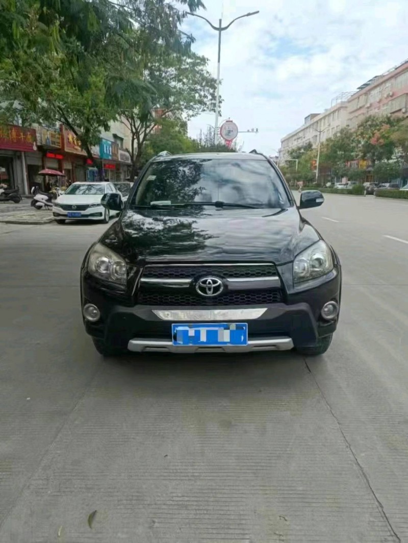 济南12年丰田RAV4荣放1