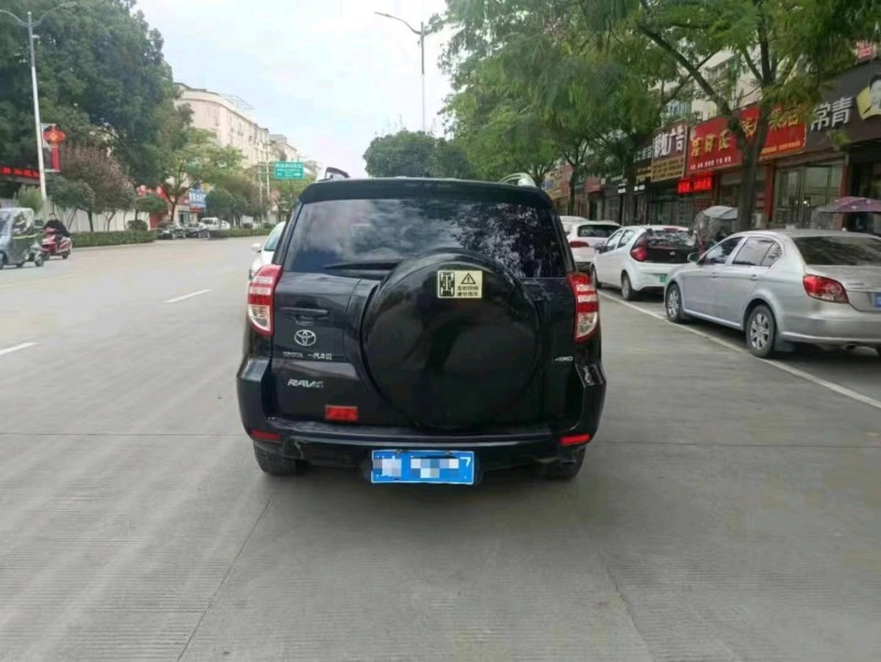 济南12年丰田RAV4荣放6