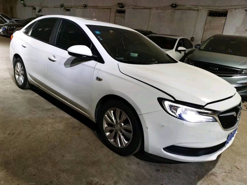 广州20年别克英朗3