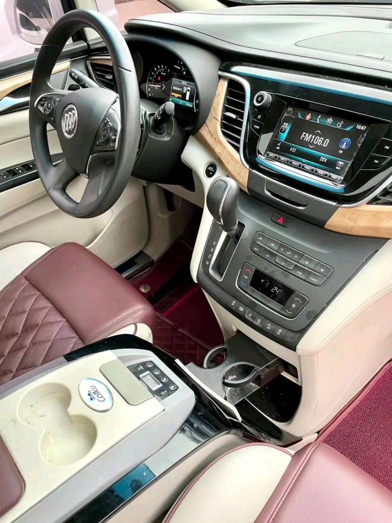 济南19年别克GL85