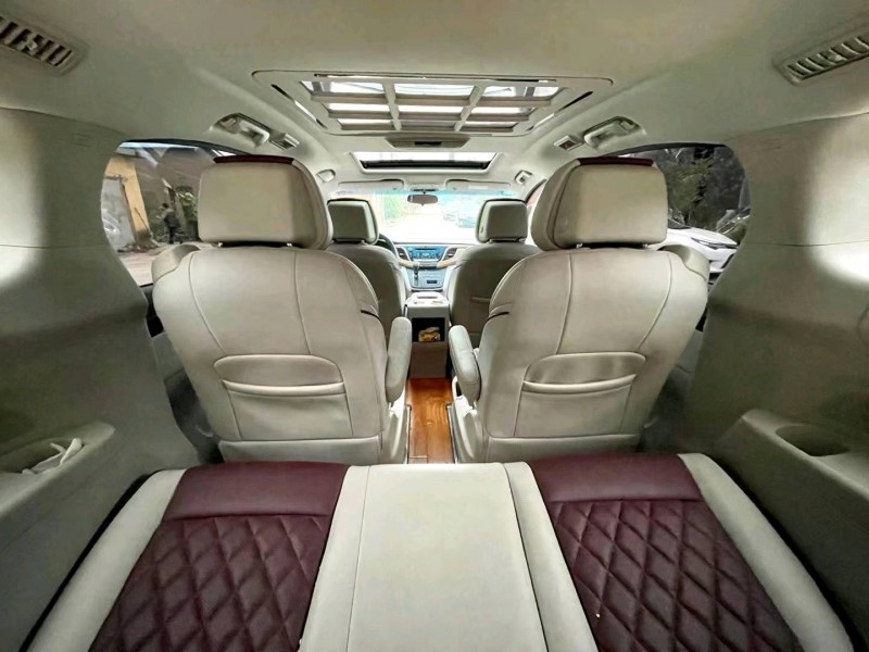 济南19年别克GL83