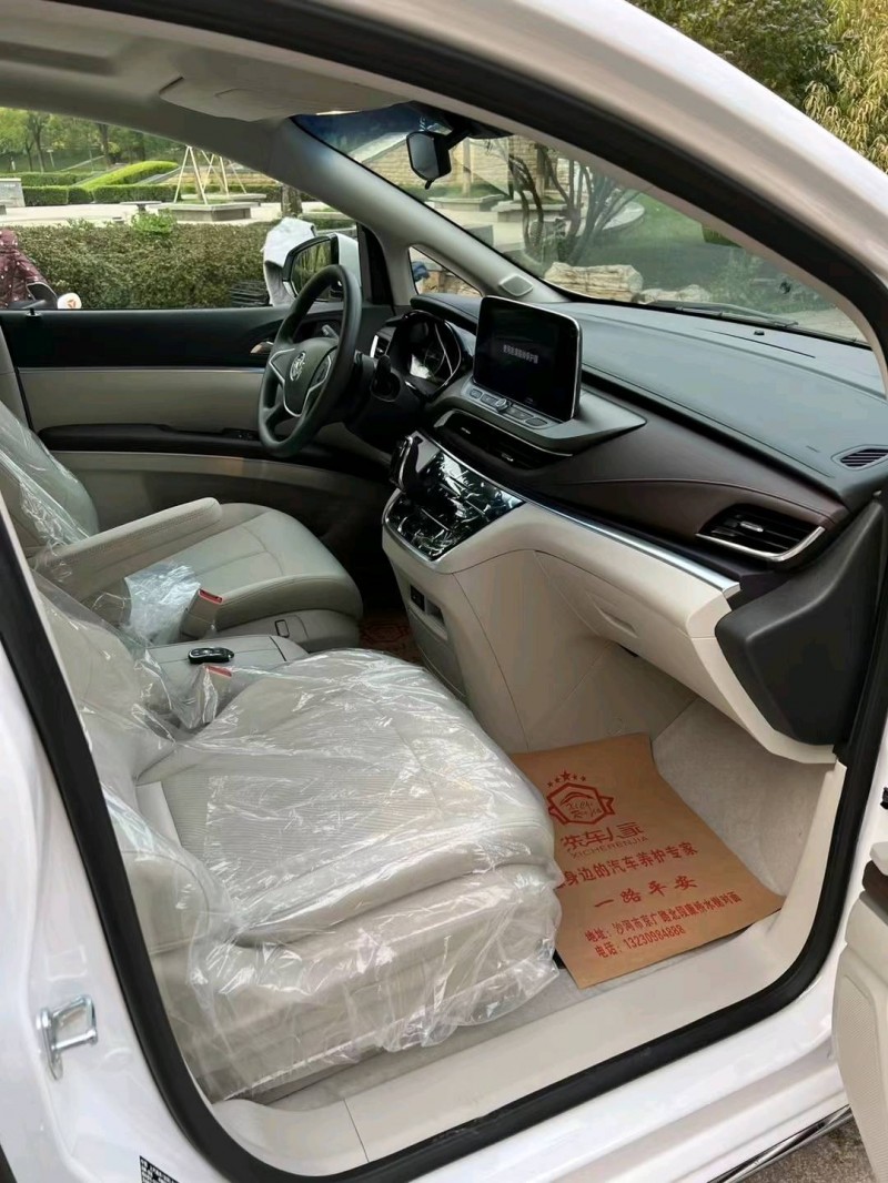 邢台22年别克GL84