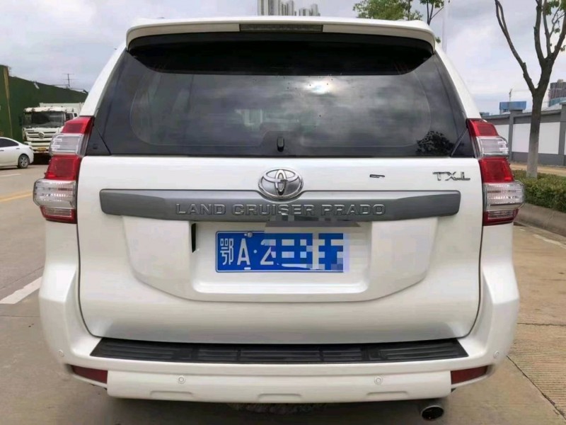 北京15年丰田普拉多4