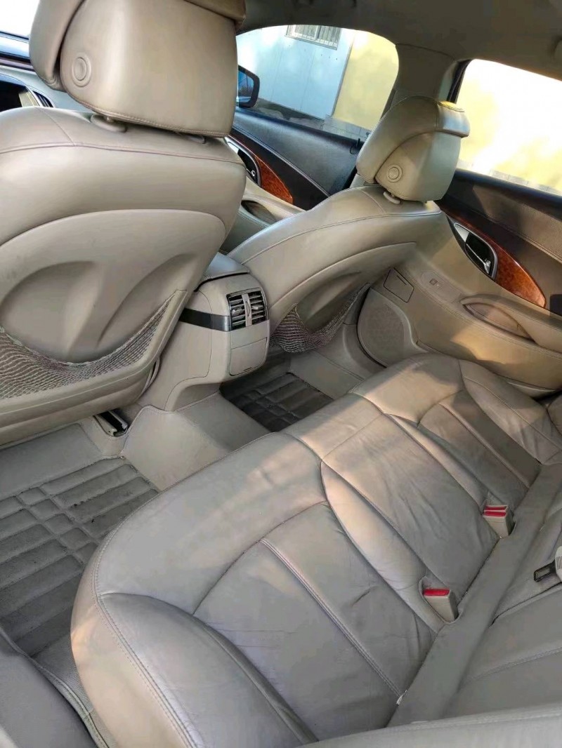 东营10年别克君越6