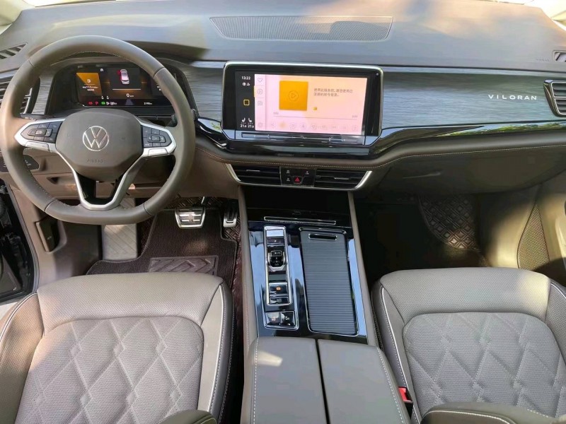 保定22年大众威然3