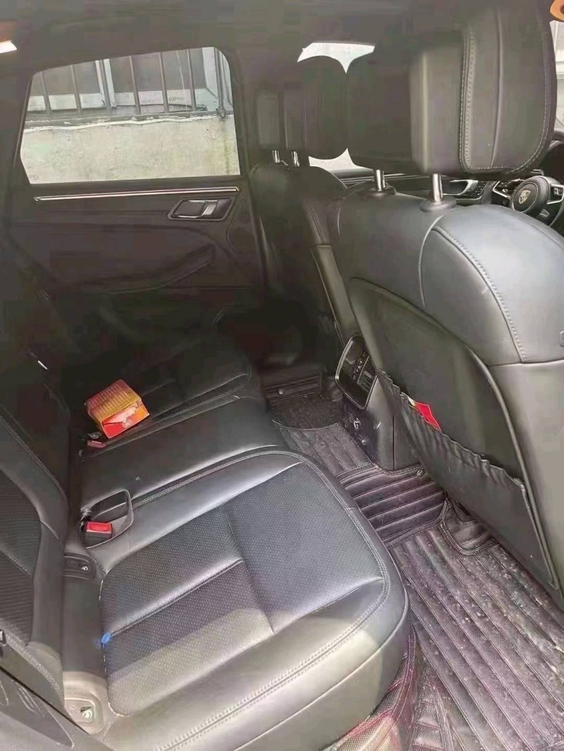 宜春20年保时捷Macan3