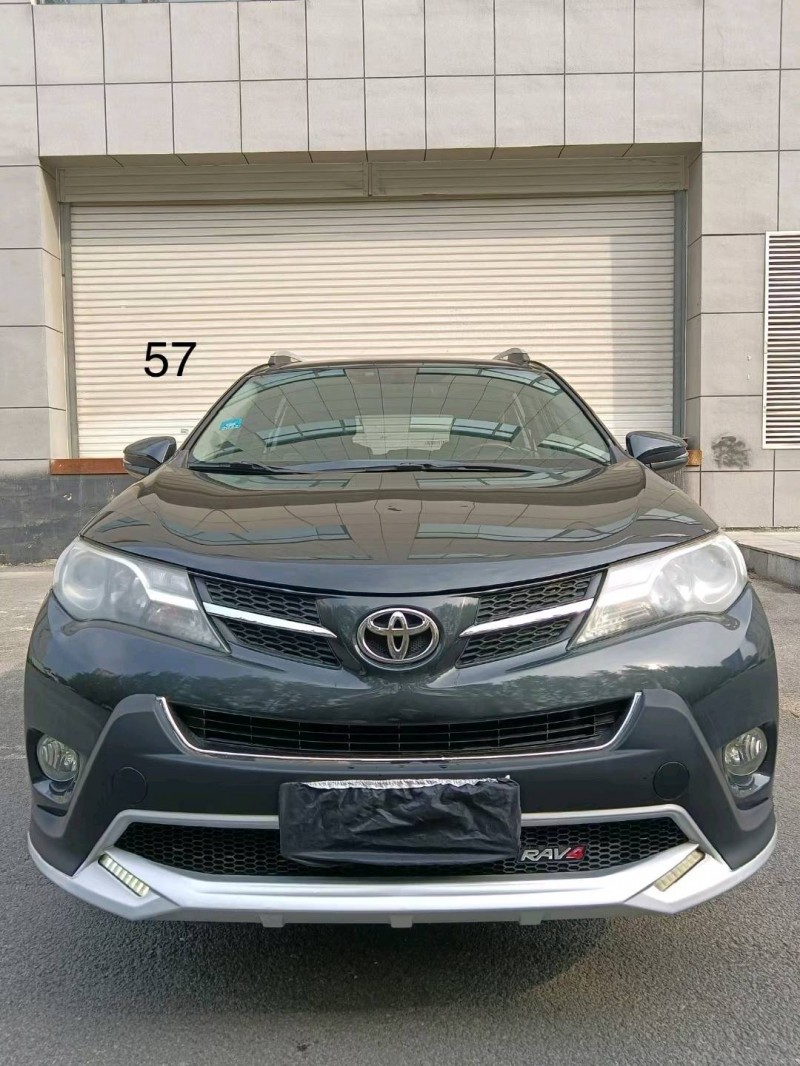沈阳14年丰田RAV4荣放8