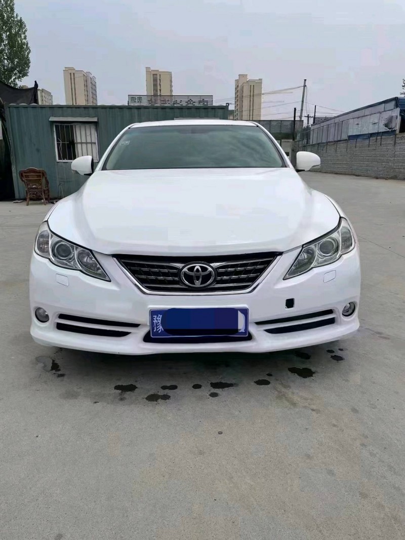 北京12年丰田锐志1