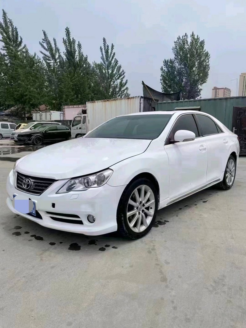 北京12年丰田锐志4