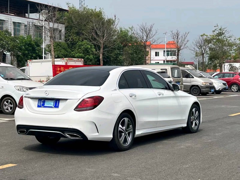广州19年奔驰C6