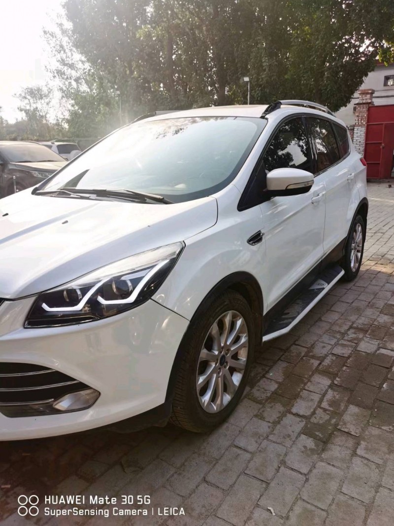 保定13年福特翼虎2